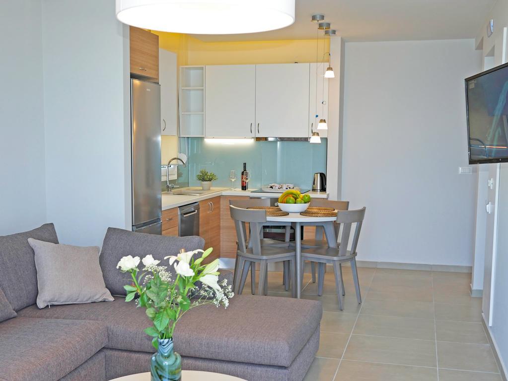 Sonja Beachfront Apartments كاتو ذاراتسو المظهر الخارجي الصورة